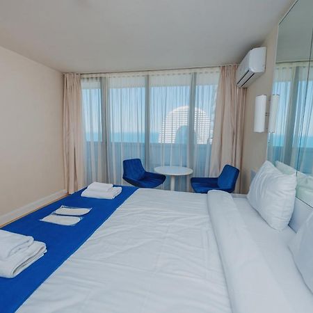 Aparthotel ~ Orbi City ~ Batumi Exterior photo