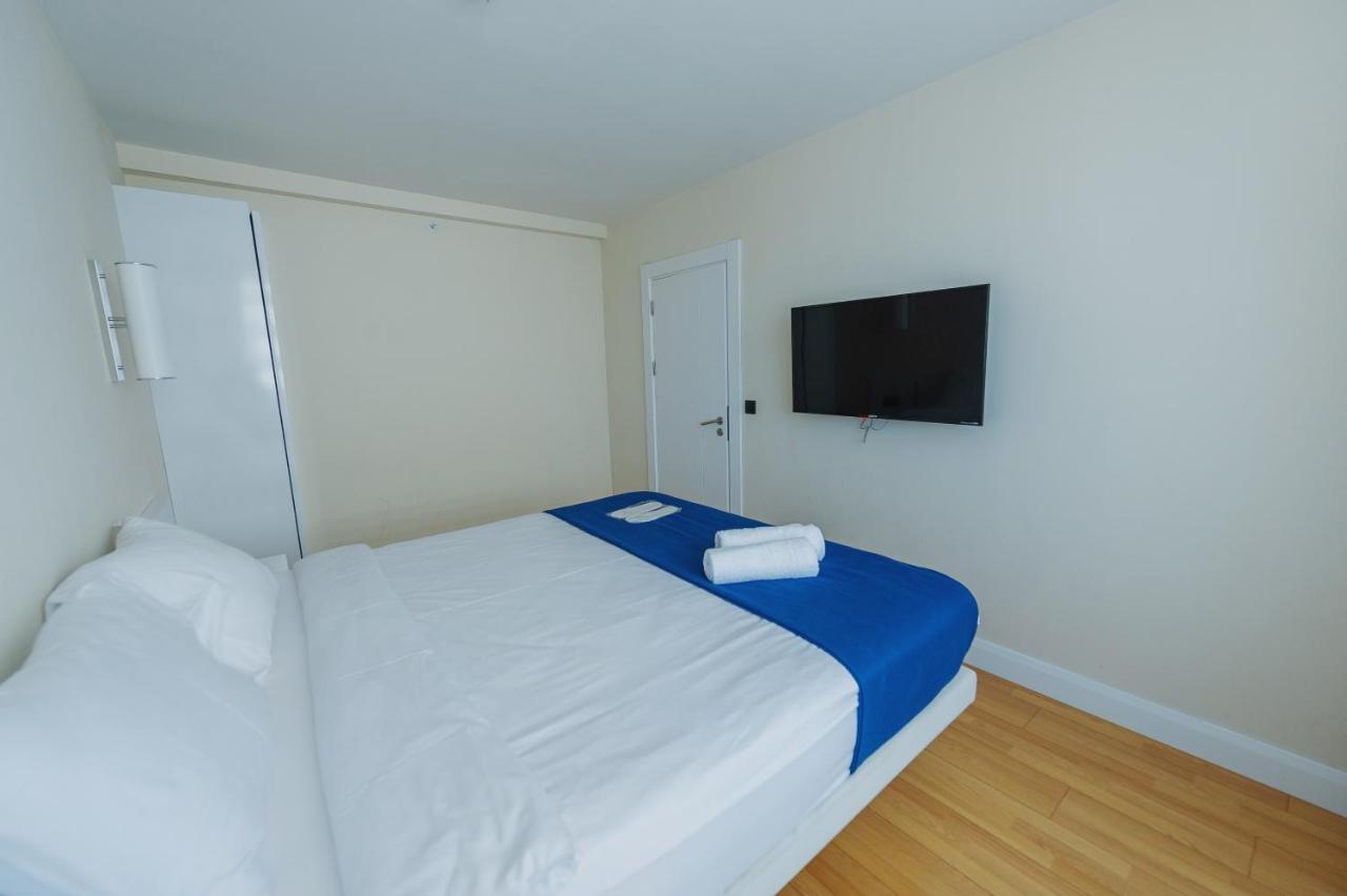 Aparthotel ~ Orbi City ~ Batumi Exterior photo